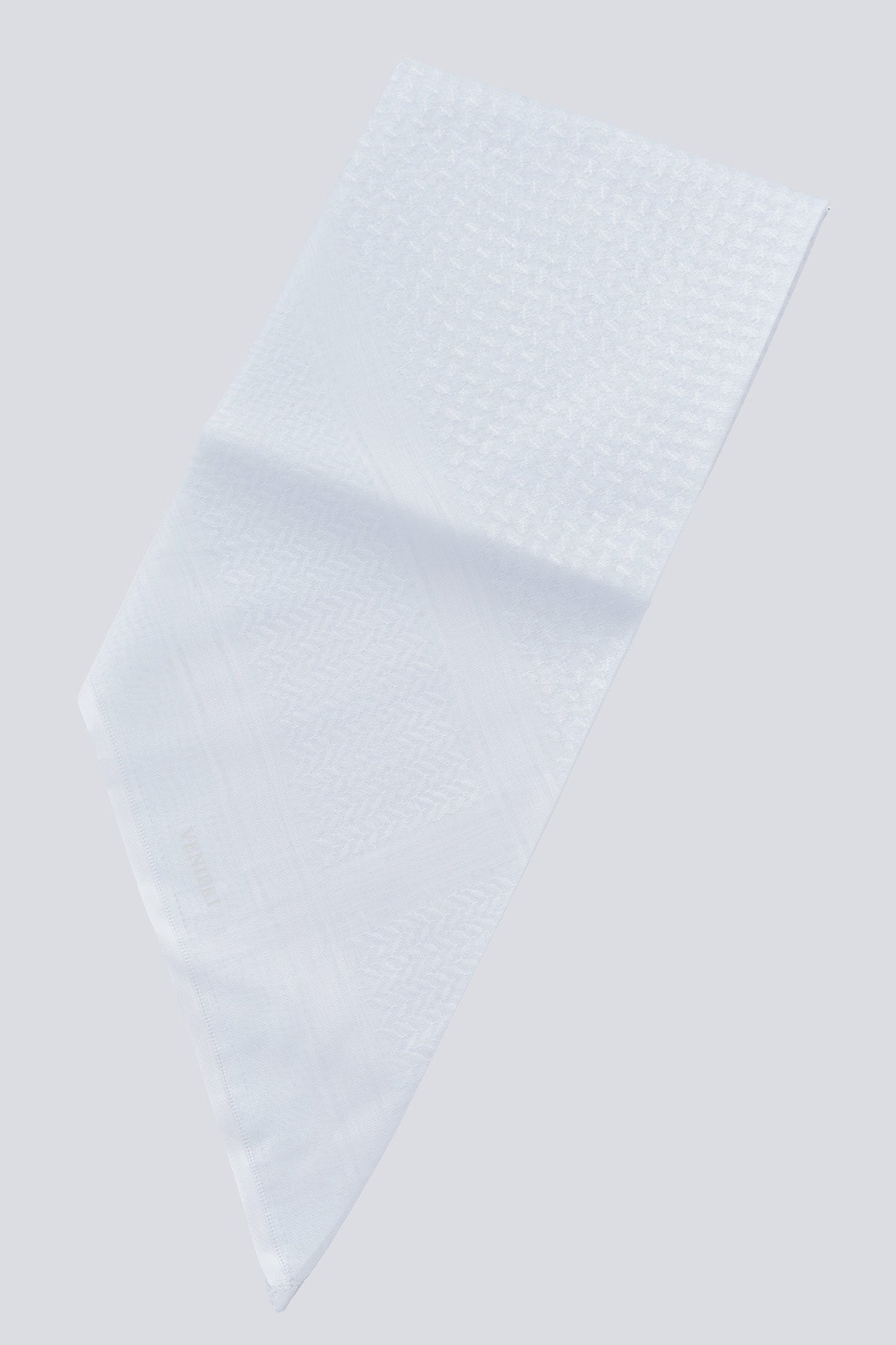 Al Shiaka Venieri Shemagh for men – White